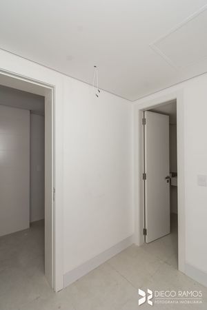 Image 82 - 168740