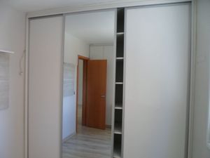 Image 11 - 168881
