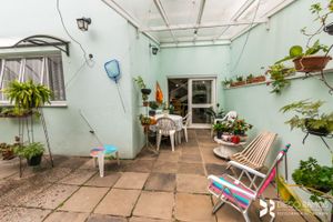 Image 41 - 168940