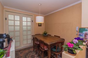 Image 4 - 168977