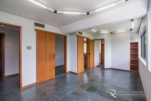 Image 1 - 169062