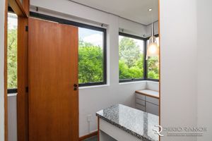 Image 4 - 169062