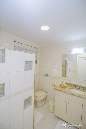 Image 7 - 169933