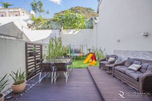 Image 35 - 170311