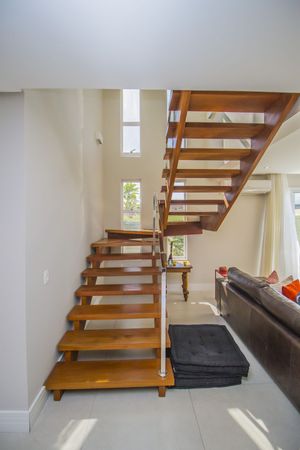 Image 17 - 170945