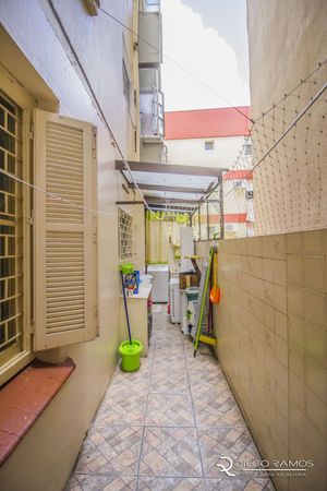Image 38 - 171057