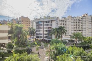 Image 8 - 171600