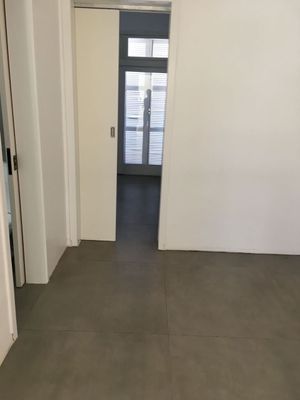 Image 3 - 172218