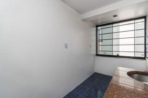 Image 10 - 172320