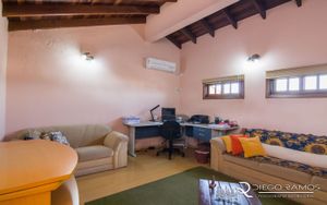 Image 17 - 172401