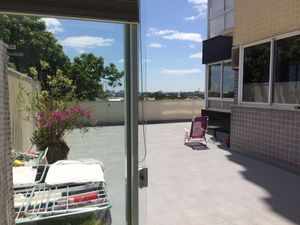Image 0 - 173000