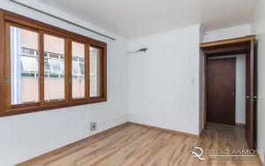 Image 11 - 173617
