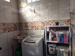 Image 11 - 173816