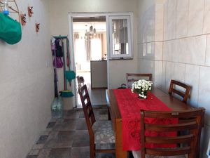 Image 13 - 173816