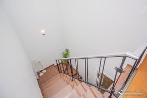 Image 22 - 173826