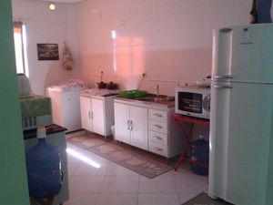 Image 11 - 174030