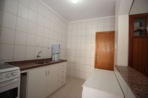 Image 10 - 174066