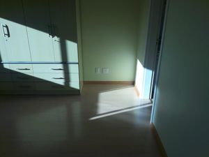 Image 11 - 174142
