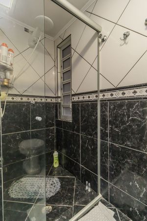 Image 8 - 174585