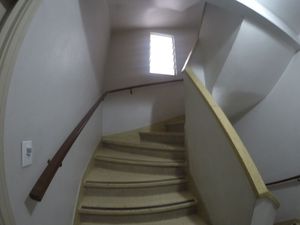 Image 10 - 174722