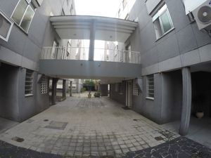 Image 13 - 174722