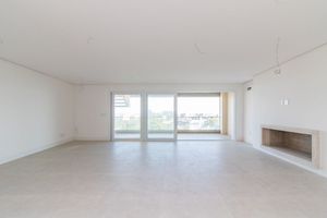 Image 3 - 174893