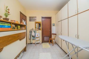 Image 34 - 174953