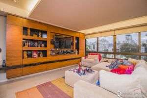 Image 4 - 174991