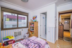 Image 15 - 174991