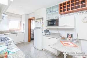 Image 32 - 175356