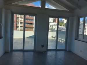 Image 30 - 175460