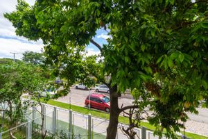 Image 12 - 175583