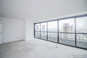 Image 39 - 175652