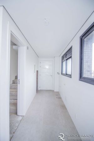 Image 63 - 175652