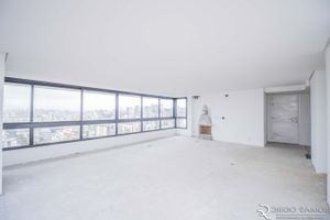 Image 65 - 175652