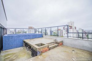 Image 76 - 175652