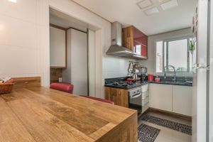Image 18 - 175668