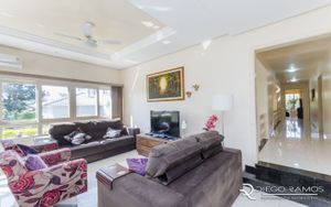 Image 19 - 175897