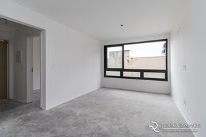 Image 1 - 175917