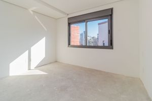 Image 12 - 175963