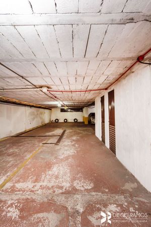 Image 37 - 175981