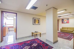 Image 24 - 176017