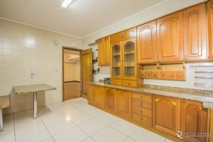 Image 30 - 176175