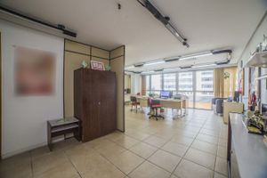 Image 4 - 176188
