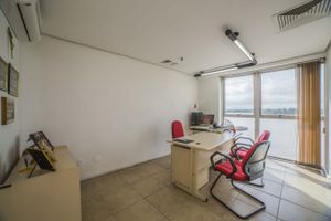 Image 11 - 176188