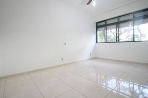 Image 19 - 176248