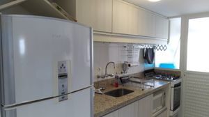 Image 19 - 176295