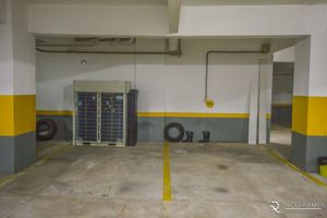 Image 44 - 176305