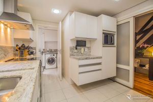 Image 32 - 176321