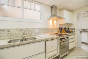 Image 34 - 176321
